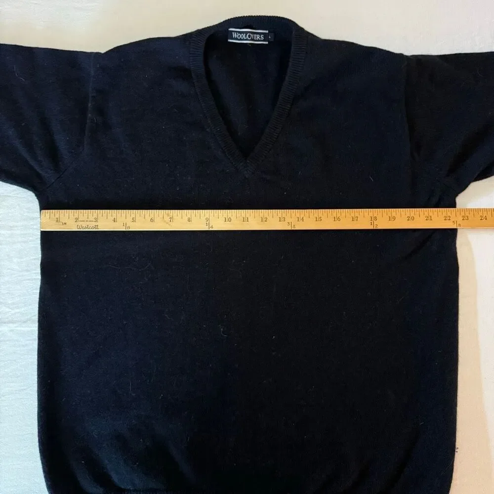 WoolOvers V-Neck Sweater | Men’s L | Navy Blue | 100% Pure New Wool | Woolmark